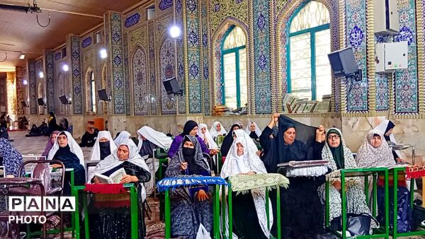 نماز جمعه عبادی و سیاسی در مصلی یاسوج