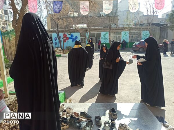 مسابقات قرآن و عترت دختران منتخب ناحیه دو مشهد 