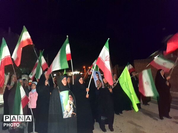 ۹۳شب حضور و ایستادگی 
