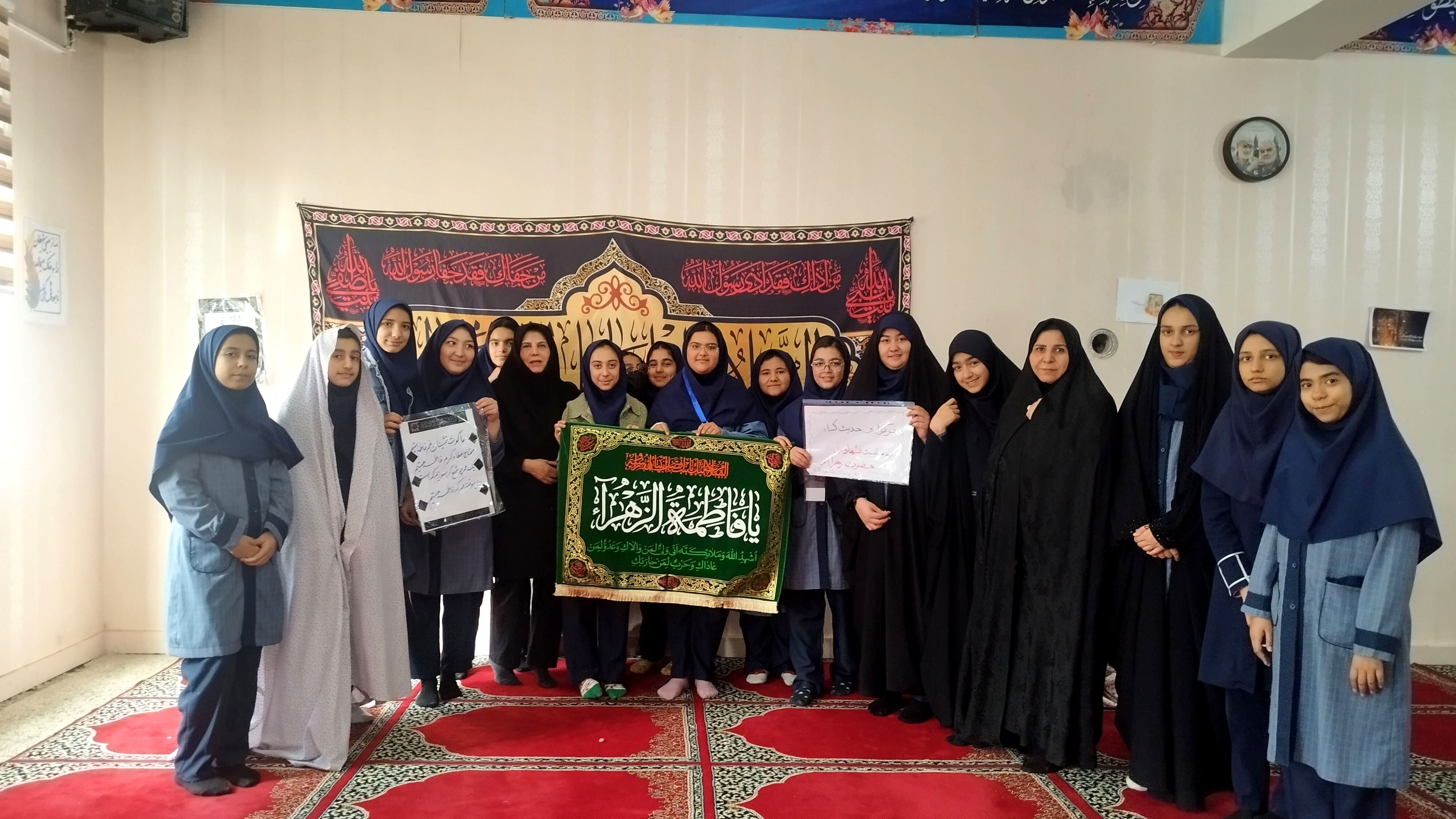 سلسله جلسات تبیین حدیث شریف کساء در دبیرستان شاهد تکتم ناحیه ۳