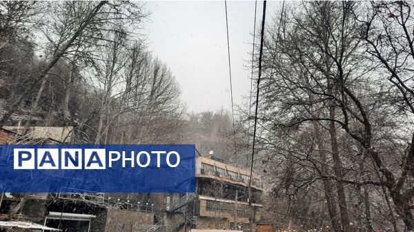 بارش نعمت‌های خداوند در آسمان مشهد