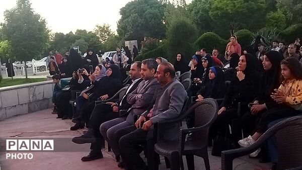 اهالی فرهنگ، هنر و رسانه نیشابور همانند مردم پای کار انقلاب 