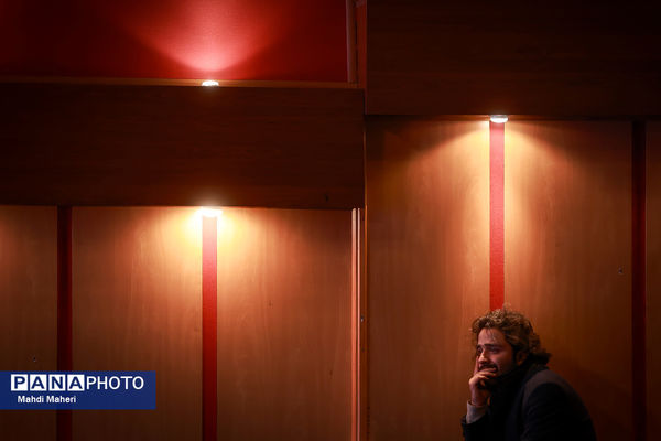 آیین رونمایی از «کتاب نوجوان ایرانی» 