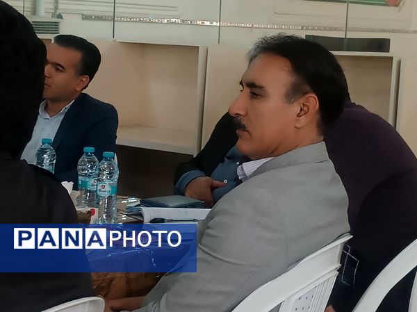 دومین جلسه مدیران متوسطه دوم نیشابور در دبیرستان ابوذر غفاری