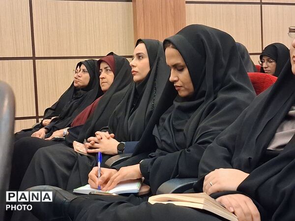 دومین جلسه از سلسله جلسات ره نما در دماوند