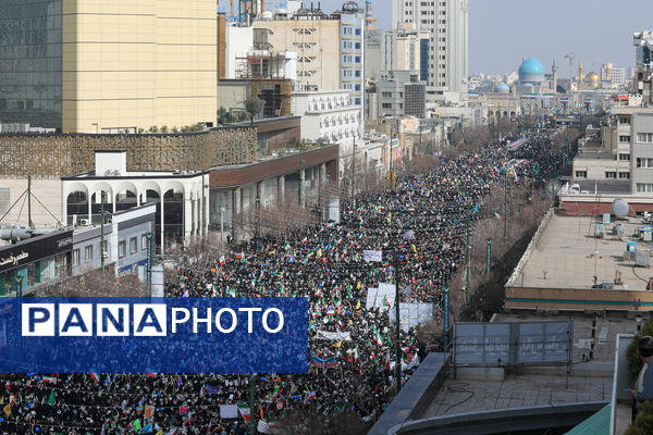 شکوه 22 بهمن مشهد مقدس از نمای هوایی