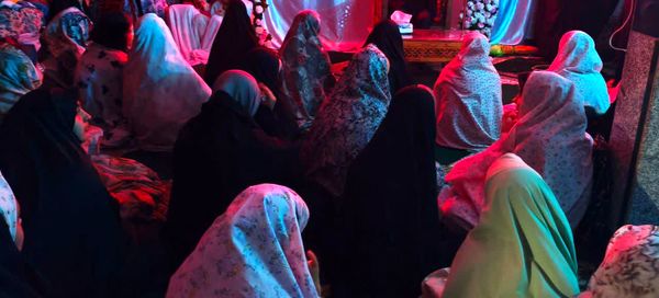 نسل نوجوان در اعتکاف؛ با اشک و اراده، پیام صبر حضرت زینب (س) را به گوش آسمان رساند