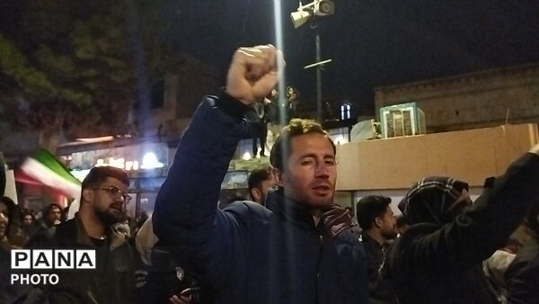 قاب هایی از حضورـ۳