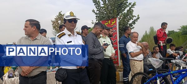 جلوه‌هایی از ورزش صبحگاهی همگانی در آشخانه 