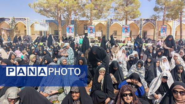 نماز جمعه در جوار شهدای بهشت فضل نیشابور 