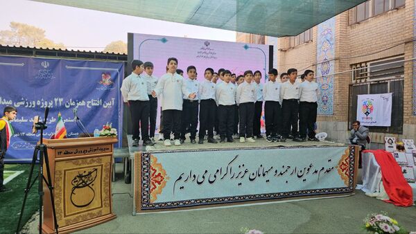 دبستان انقلاب اسلامی میزبان پروژه‌های ورزشی و استمرار طرح شهید سلیمانی