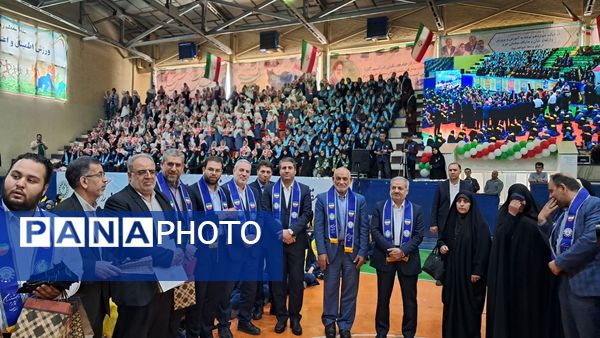 جشن بیست‌و‌ششمین سالروز تاسیس سازمان دانش‌آموزی 