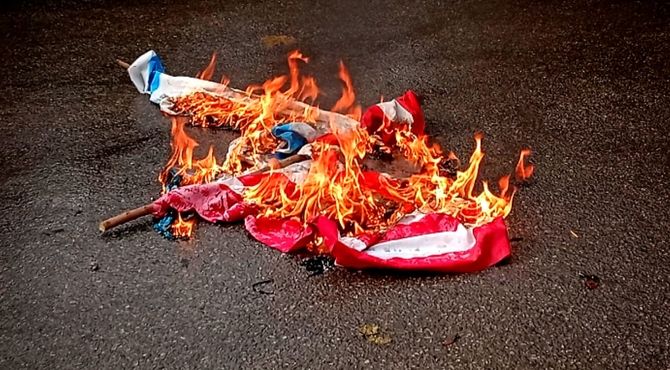 مردم غیور شهرستان دره‌شهر اغتشاشات را محکوم کردند