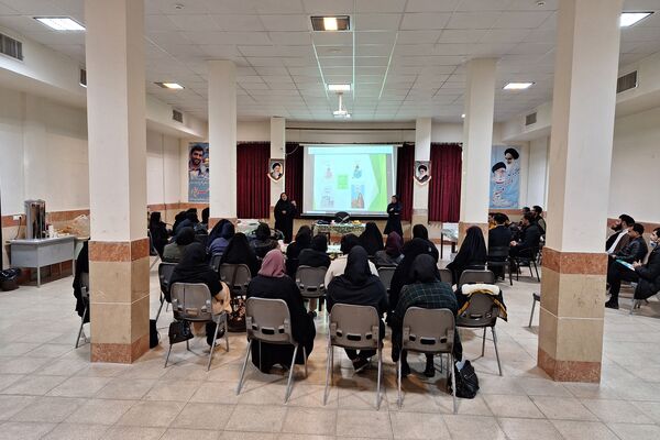 کارگاه توانمندسازی دبیران درس تفکر و سبک زندگی در پردیس