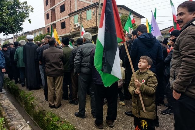 جشن تولد چهل و هفت سالگی انقلاب در گلوگاه 