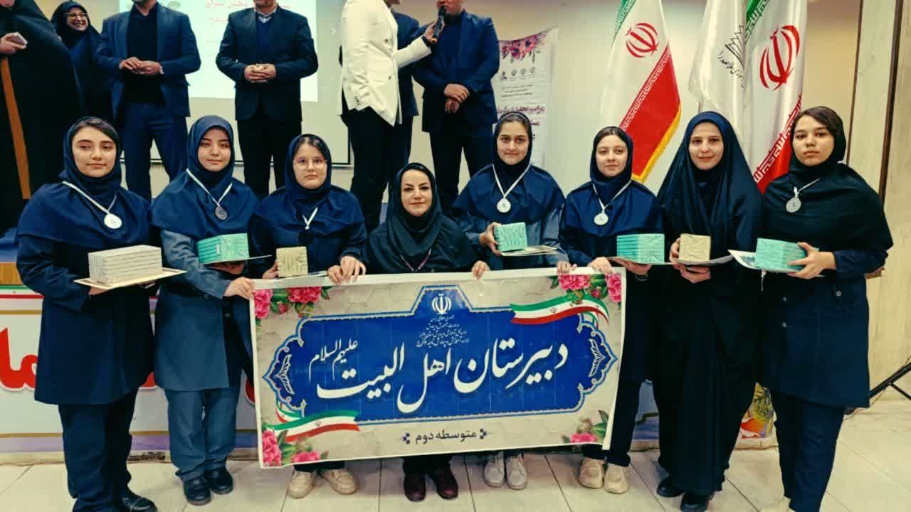 پرورش روحیه پژوهش، کلید آینده‌ای روشن برای فرد و جامعه است