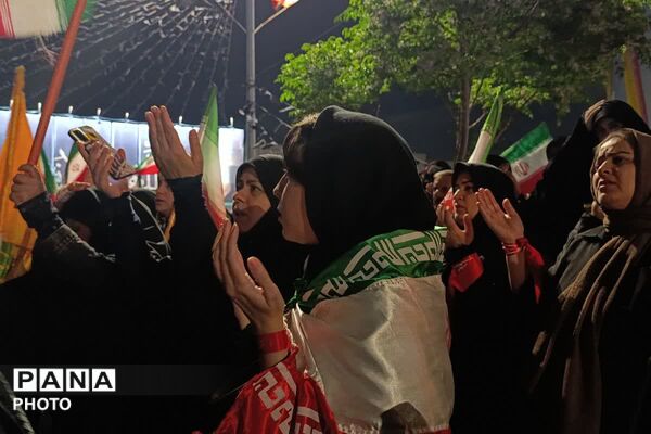 حماسه ۶۷ شب پایداری در ملارد؛ مردم در حمایت از جمهوری اسلامی به خیابانها آمدند