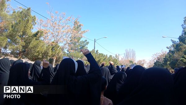 حضور پرشور مردم  شهرستان باخرز در خونخواهی رهبر شهید
