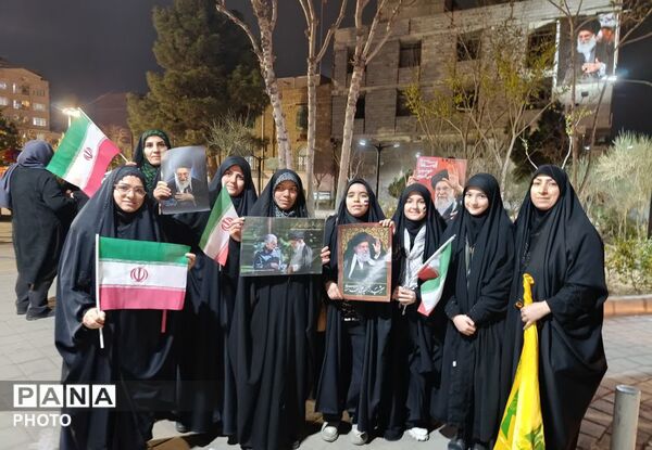 بیعت مردم ولایتمدار شهرستان فردیس با سیدمجتبی خامنه‌ای 