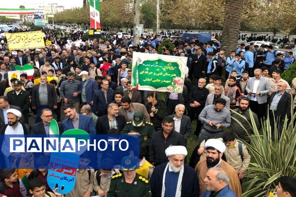 13 آبان و حضور حداکثری دانش‌آموزان املشی