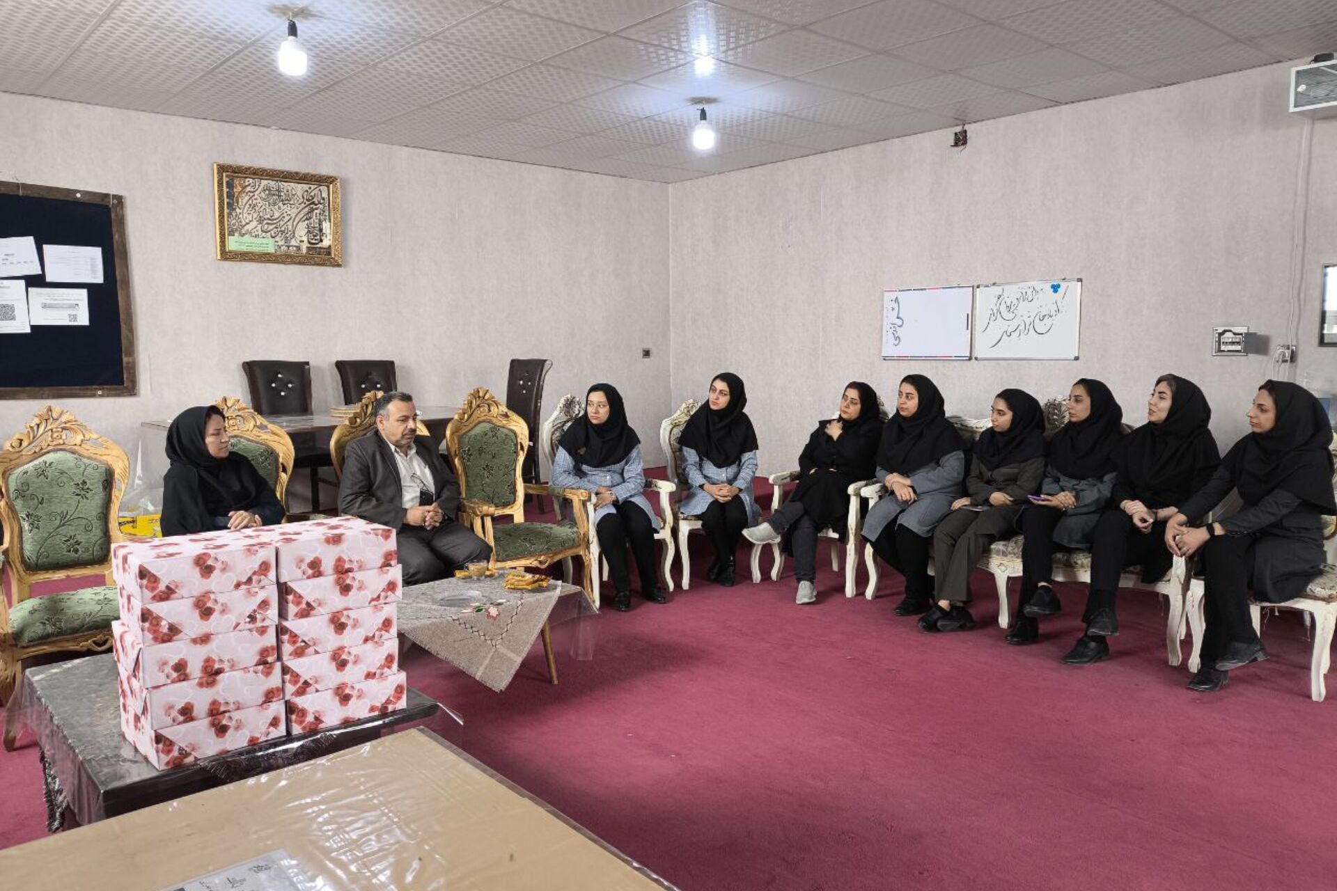 تقدیر مسئولان شهرستان لارستان از دبیران دبیرستان راه برتر