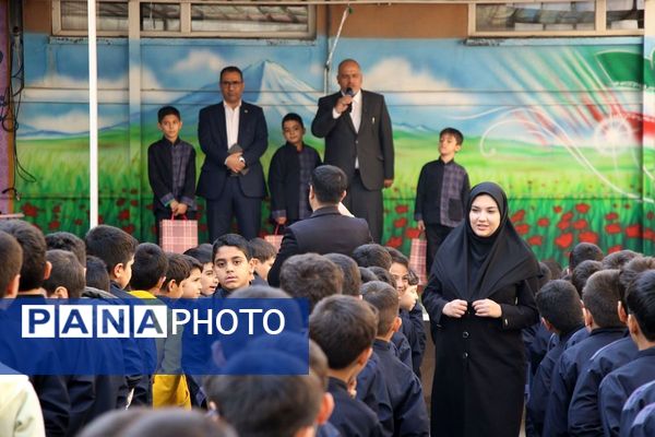 حضور مدیرکل آموزش و پرورش شهرستان‌های تهران در طرح «صدای مدرسه» در چهاردانگه