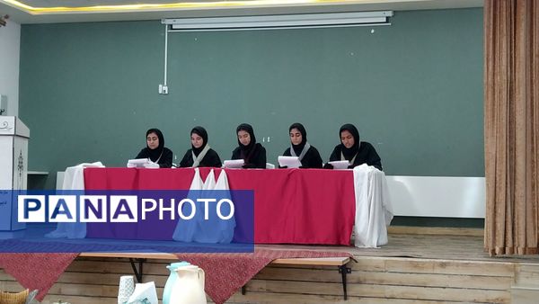 مرحله استانی جشنواره فرهنگی هنری فردا