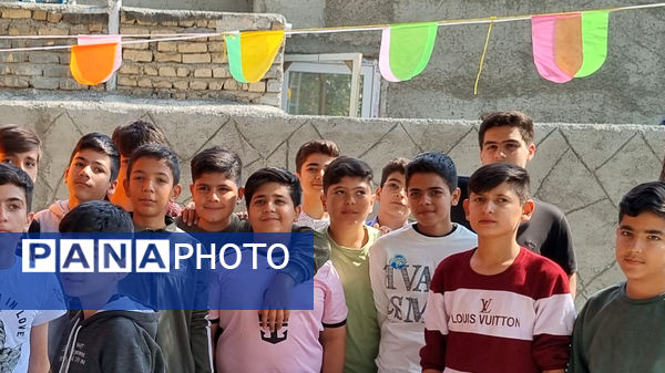 برپایی موکب دانش‌آموزان مدرسه نمونه دولتی پژوهش در جشن میلاد امام حسن عسکری (ع)