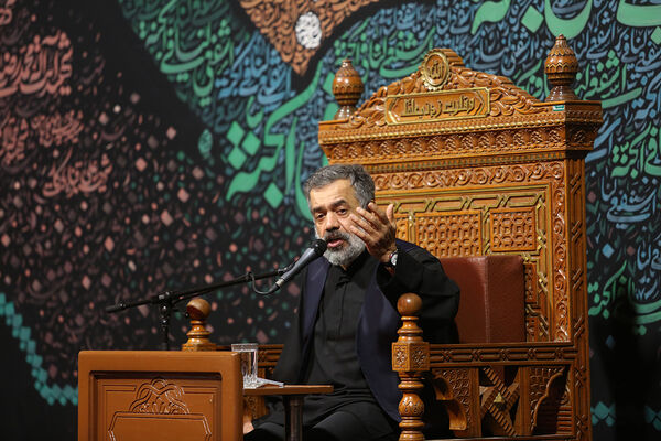 آیین شمعدان‌گردانی و خطبه خوانی شام رحلت حضرت معصومه(س)