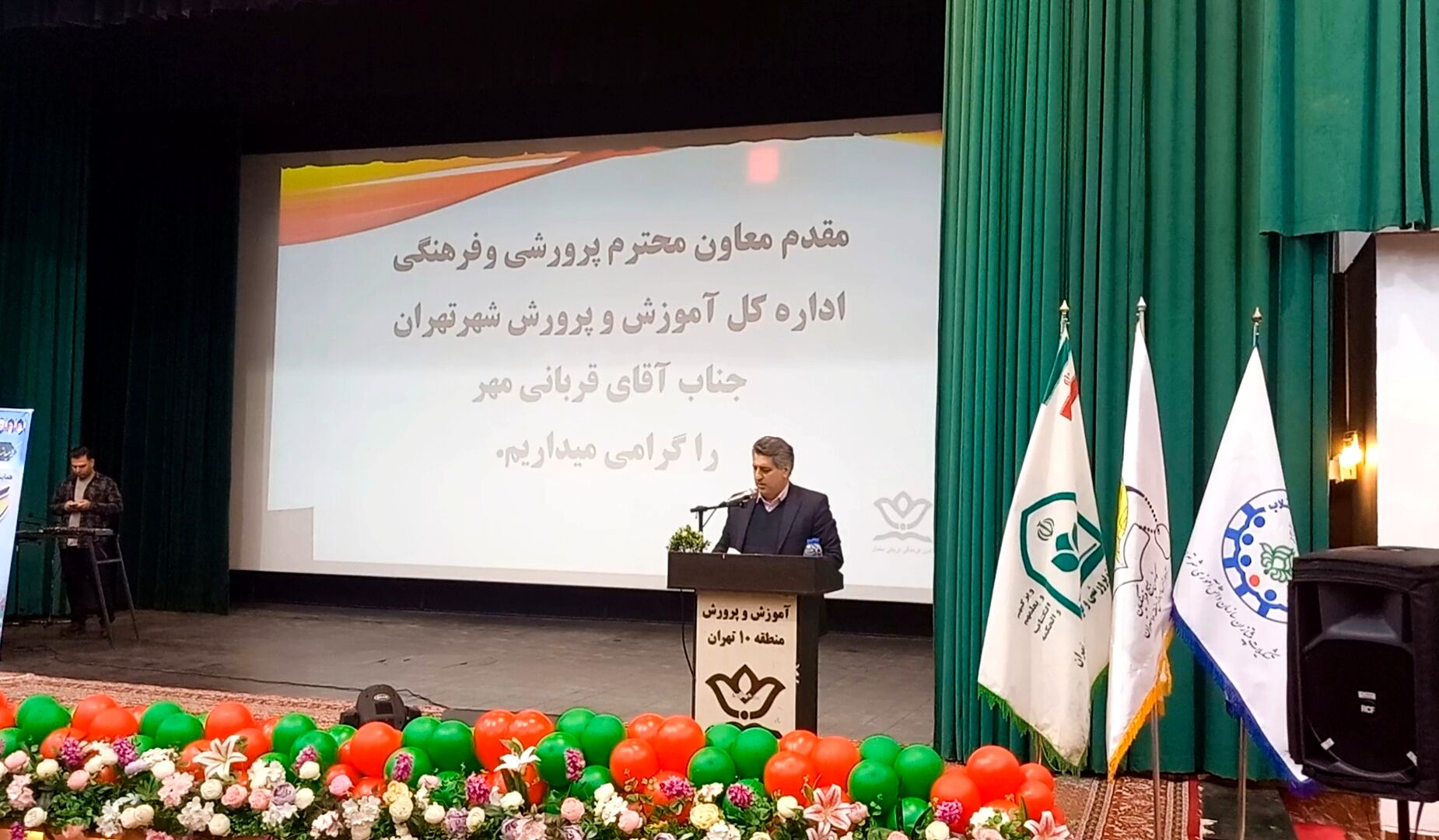 دانش‌آموزان سرمایه آینده انقلاب هستند