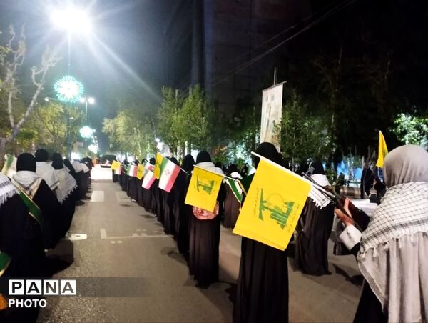 اقتدار و آمادگی دختران البرزی در رژه «جان فدای البرزی» پاسخی به هجمه‌ها در دهه کرامت