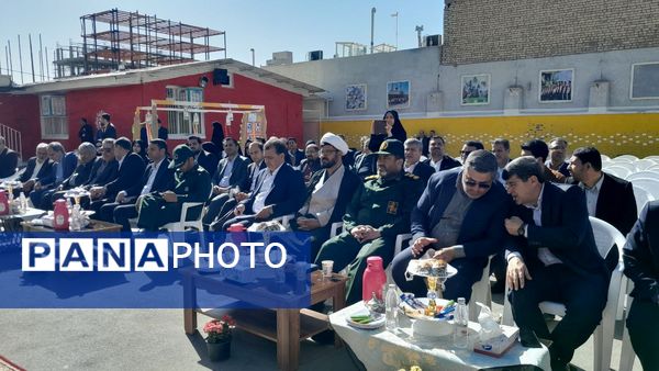 آیین نواختن " زنگ سپاس معلم "  در تربت حیدریه