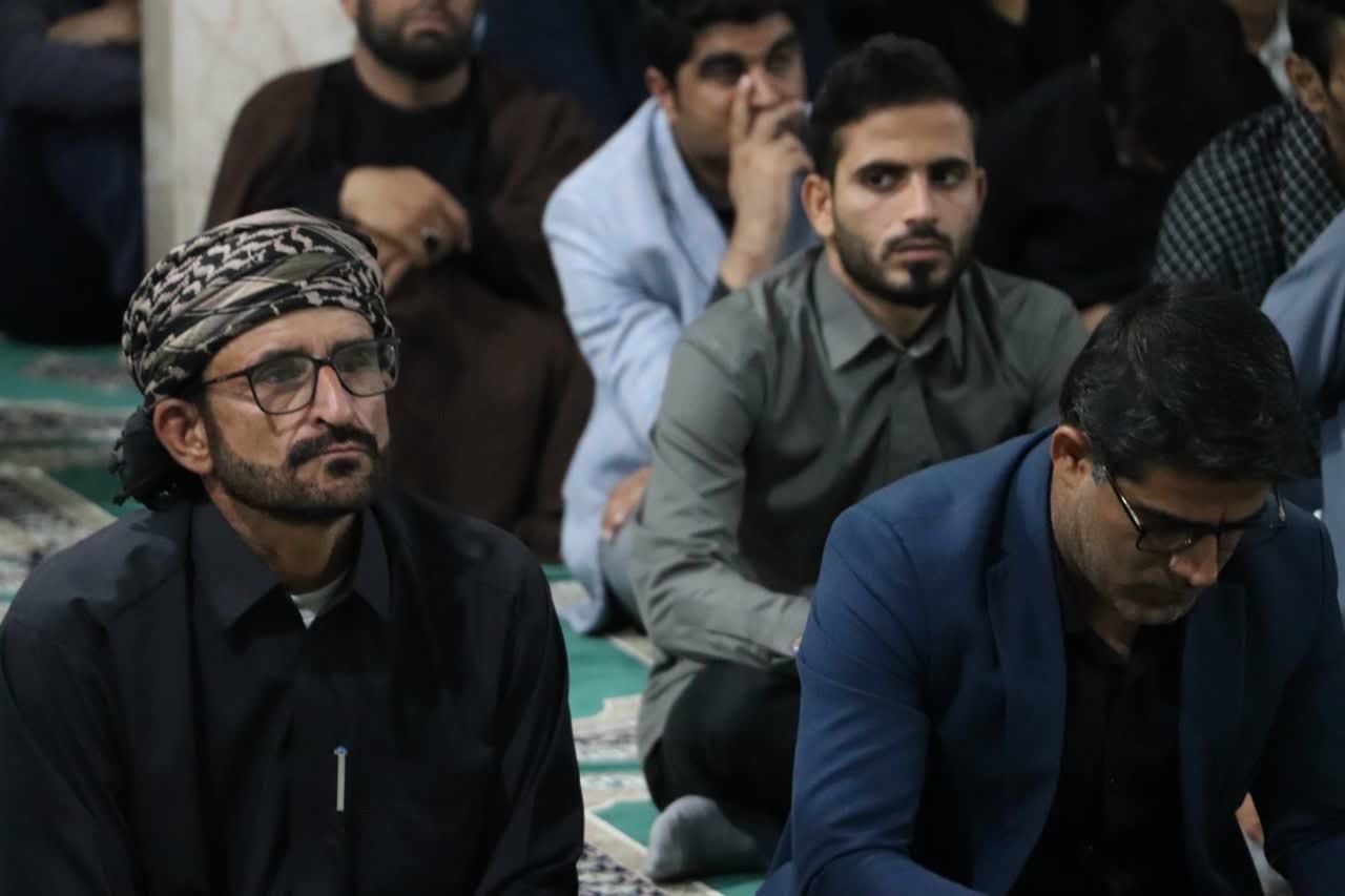 بشاگرد یکپارچه در سوگ شهید جمهور