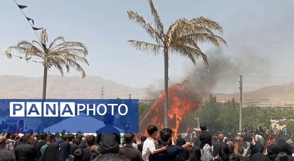 مراسم خیمه سوزان در شهر طاقانک