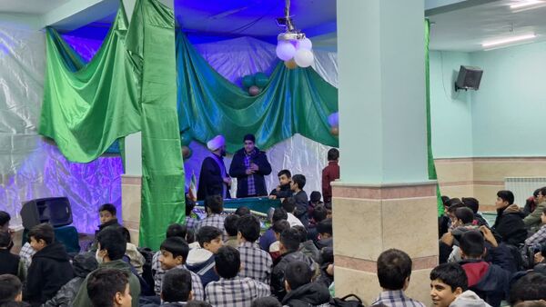 مراسم جشن سالروز میلاد امام علی(ع) در دبیرستان شادیان قم