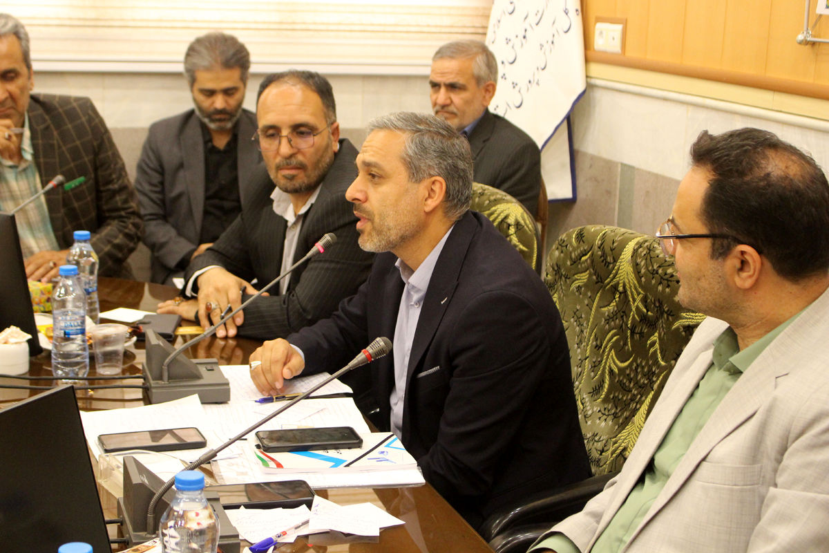 هفته معلم باید زمینه‌ساز تکریم عمومی مقام علم در جامعه باشد