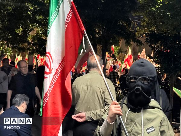 پخش سربند جان فدا در کرج