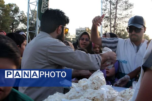 اجتماع بزرگ مردمی عید بیعت با حضرت ولی عصر «عج» در خراسان جنوبی 