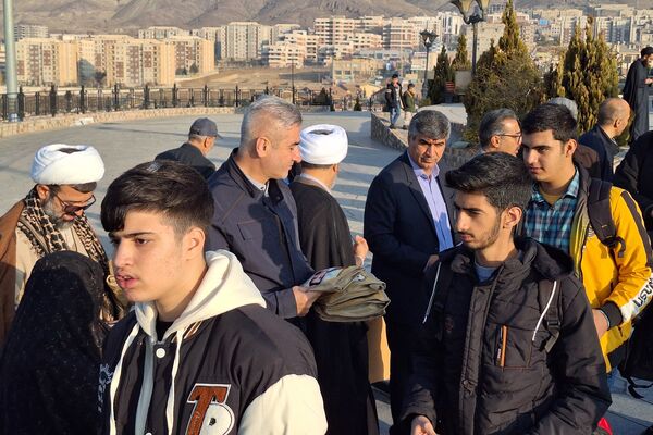 بدرقه کاروان راهیان نور دانش‌آموزی شهرستان پردیس