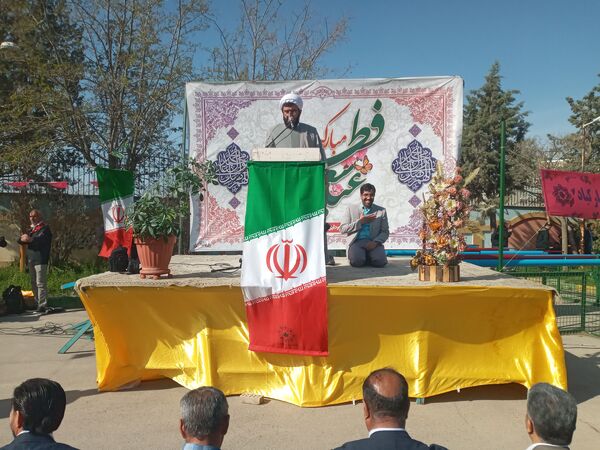 اقامه نماز عید فطر در شهرستان چناران