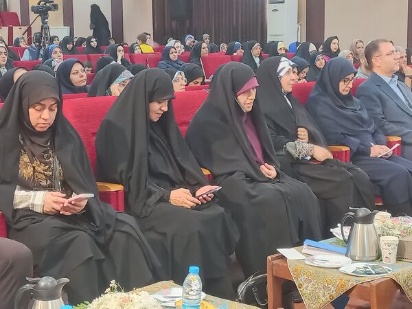 برگزاری مراسم طرح رویش در آموزش و پرورش منطقه ۱۳