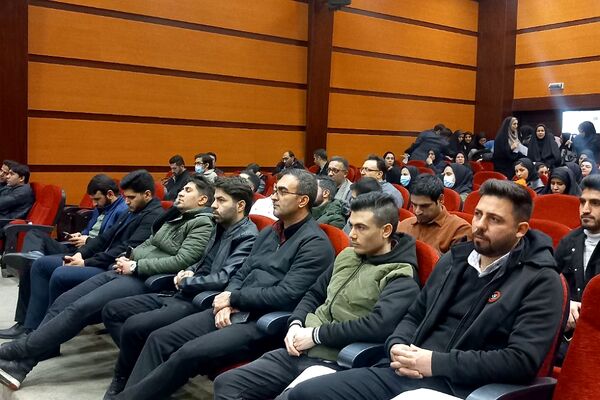 همایش ملی مربیان تربیت‌بدنی در بهارستان ۲
