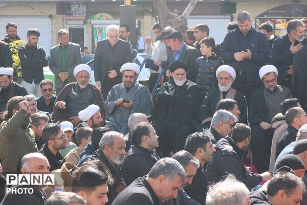 تجمع سوگواران رهبر شهید انقلاب در بهارستان‌دو