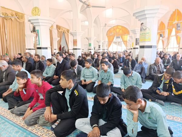 نماز عبادی سیاسی جمعه در شهرستان خلیل آباد 