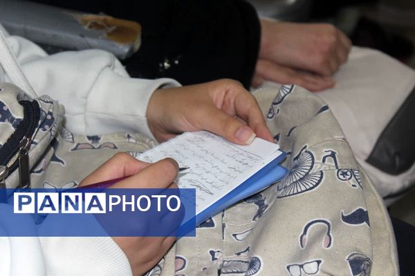 کارگاه آموزش مقدماتی خبرنگاری در استان کرمان ویژه دختران ناحیه یک