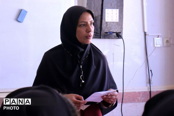 «یک روز با هنرستان مــــن» در هنرستان شهید سادلجی شهرستان کبودراهنگ 