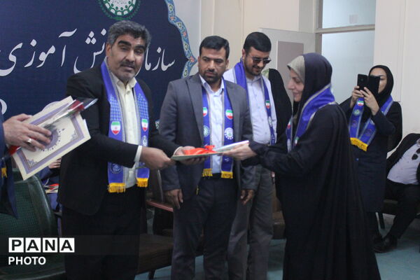 گرامیداشت سالروز تاسیس سازمان دانش‌آموزی در کرمان