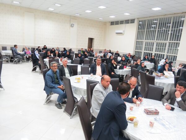 برگزاری تجلیل از همکاران طرح اکرام وایتام شهرستان بجنورد