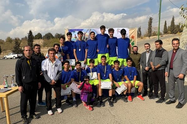 صحرانوردان منطقه ۵ بر سکوی نایب‌قهرمانی ایستادند