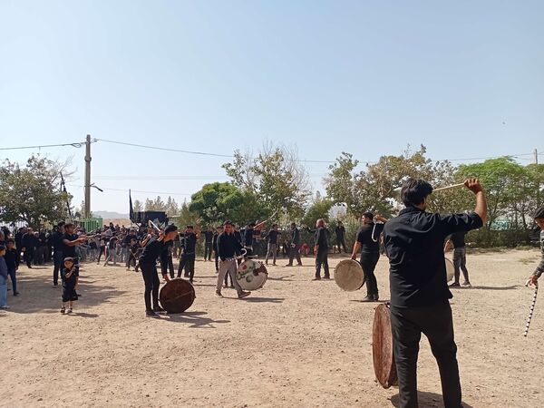 پیاده روی جاماندگان اربعین از روستای نقاب تا امامزاده سید حسن روستای میر آباد